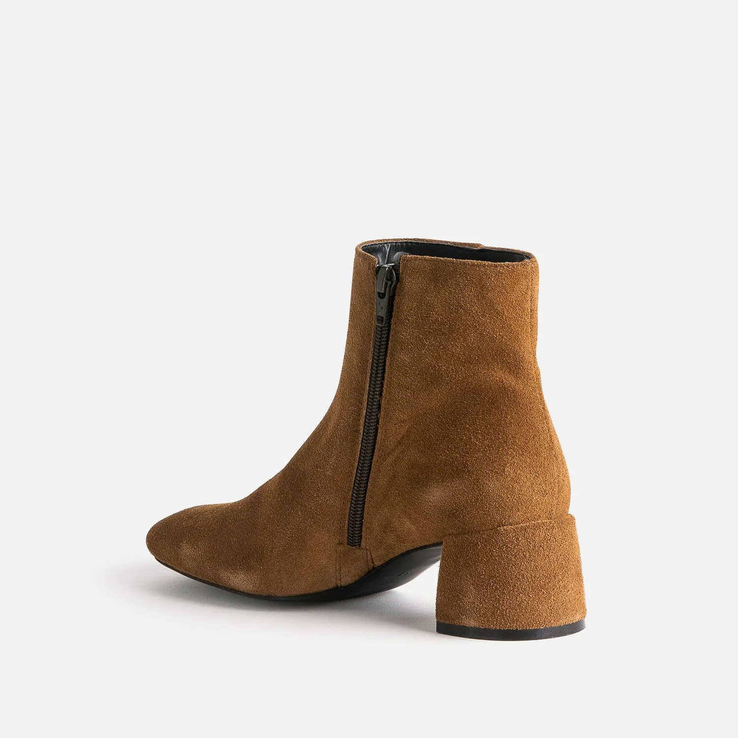 Boots camel en cuir velours à talon flare - Boots / bottines Femme | ERAM