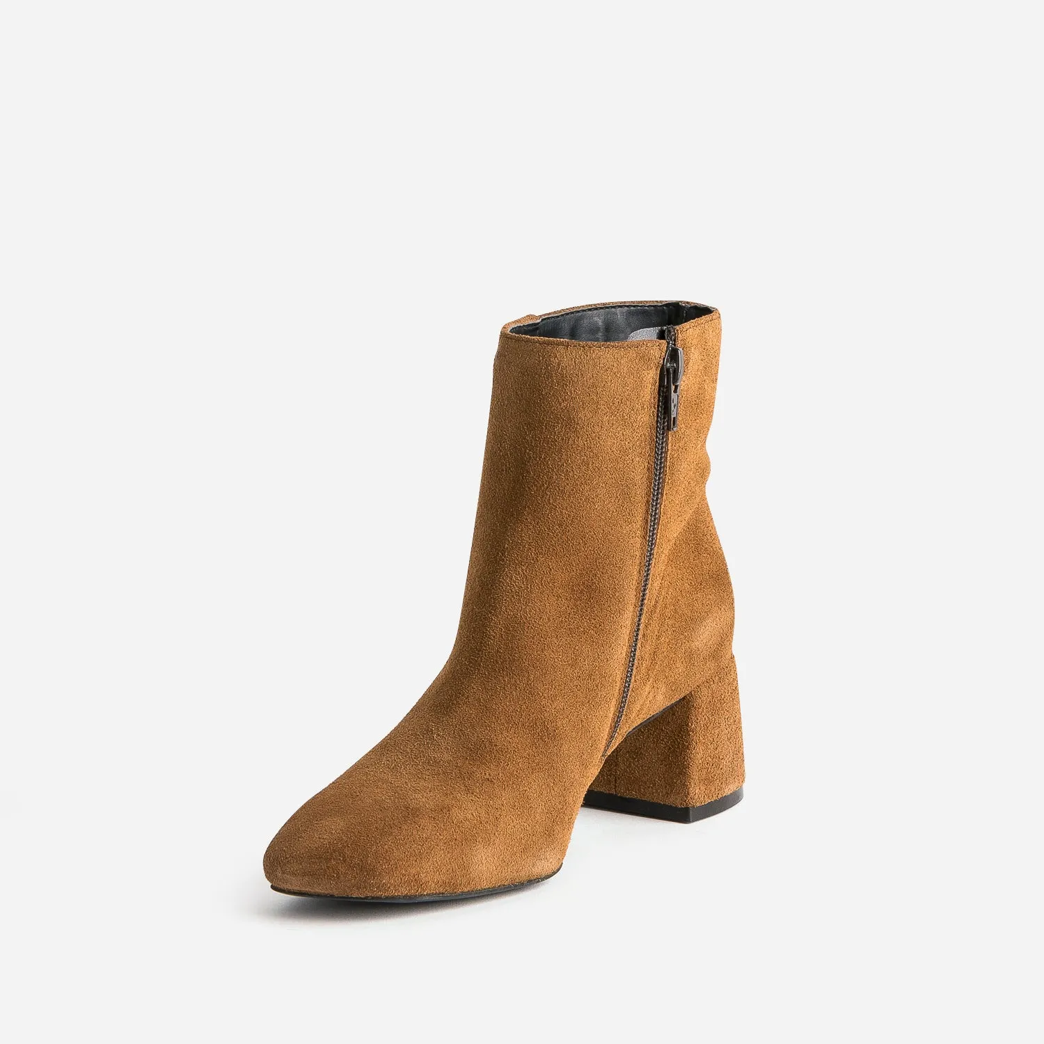 Boots camel en cuir velours à talon flare - Boots / bottines Femme | ERAM