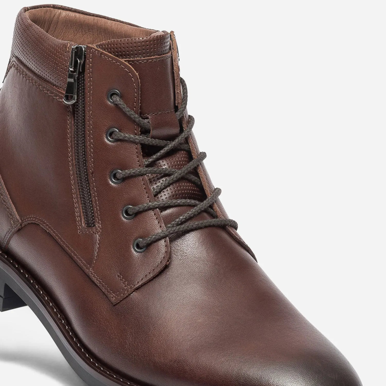 Boots cognac en cuir à lacet et zips - Boots Homme | ERAM