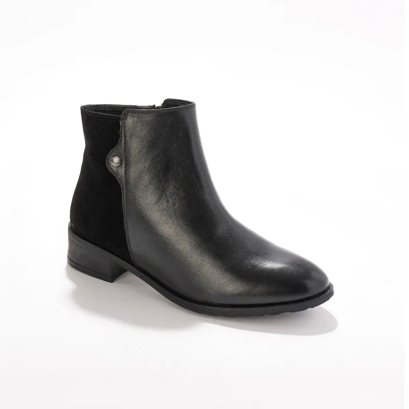 Boots cuir bi-matière détail rivet