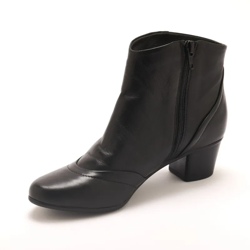 Boots en cuir à talon femme