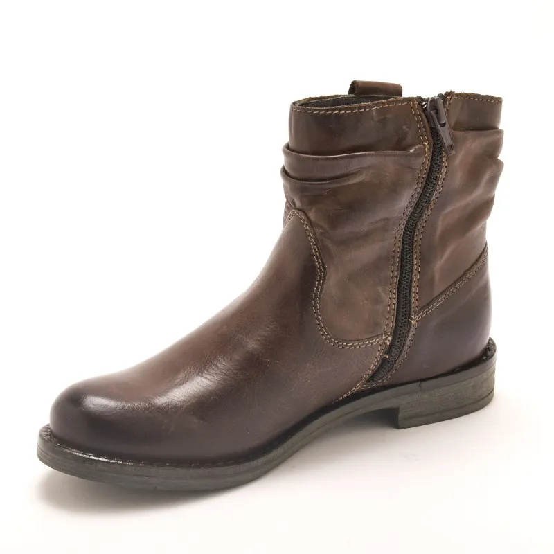 Boots plissées en cuir femme