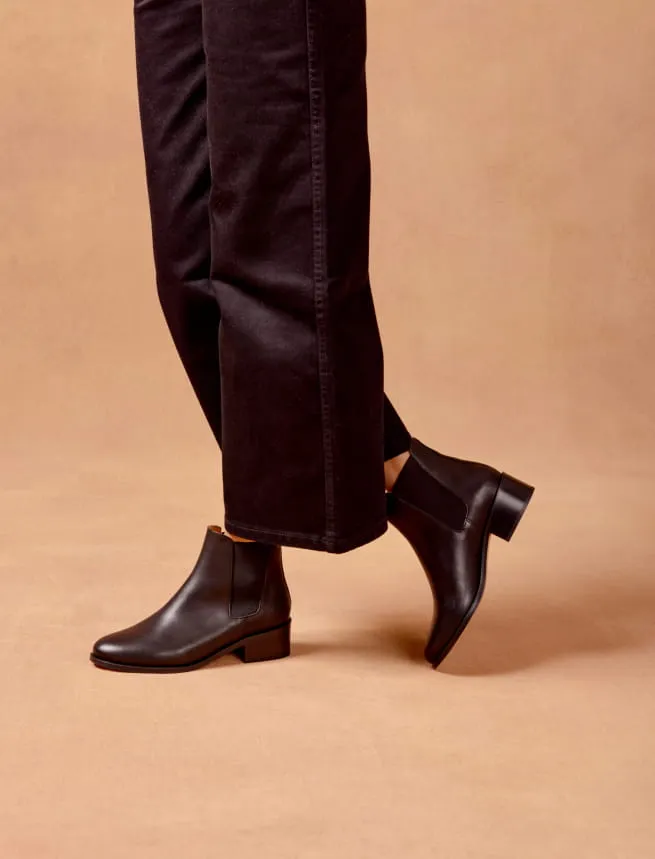 Chelsea Boots en  Cuir Lisse Noir à Talon pour Femme modèle Amy