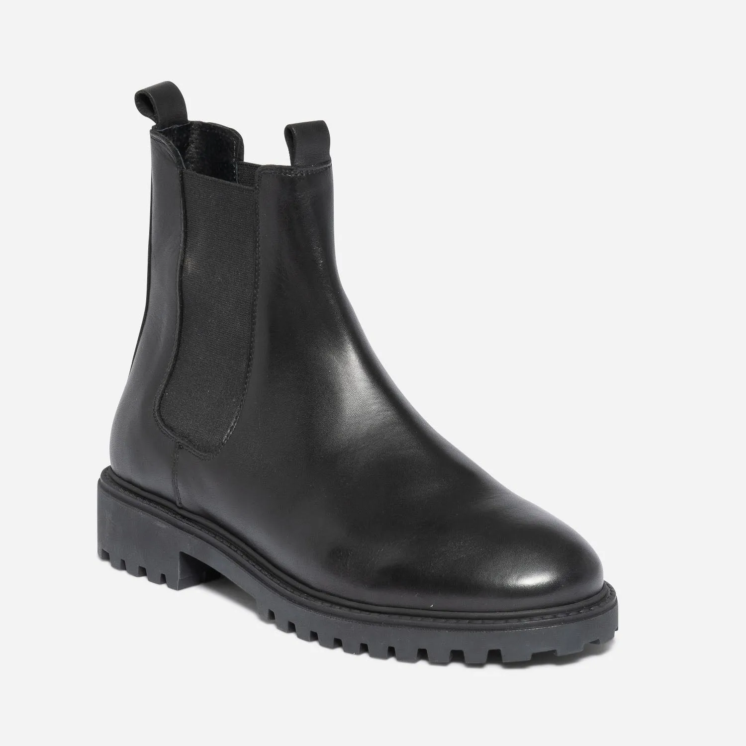 Chelsea boots noir en cuir à semelle crantée - Boots Homme | ERAM