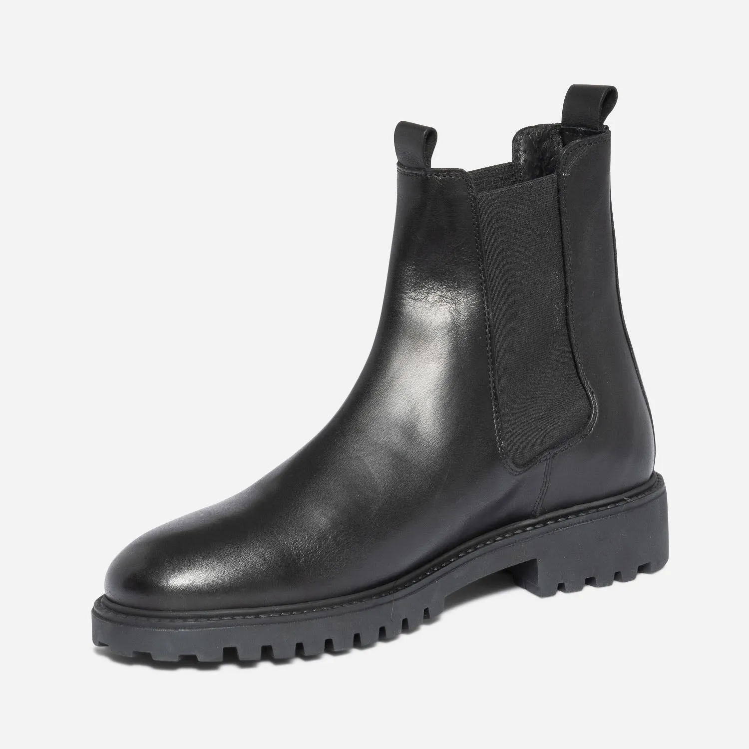 Chelsea boots noir en cuir à semelle crantée - Boots Homme | ERAM