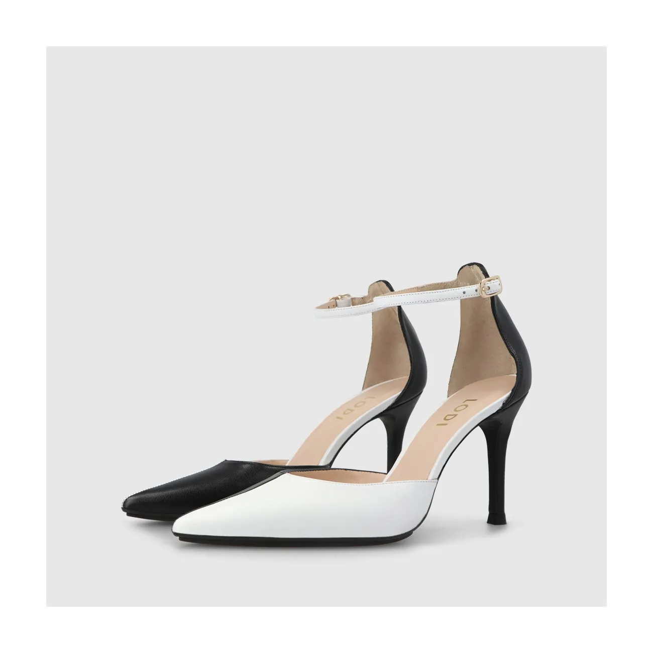 Escarpin pour femme en cuir combiné noir et blanc avec bride à la cheville. I LODI Chaussures pour femme online.