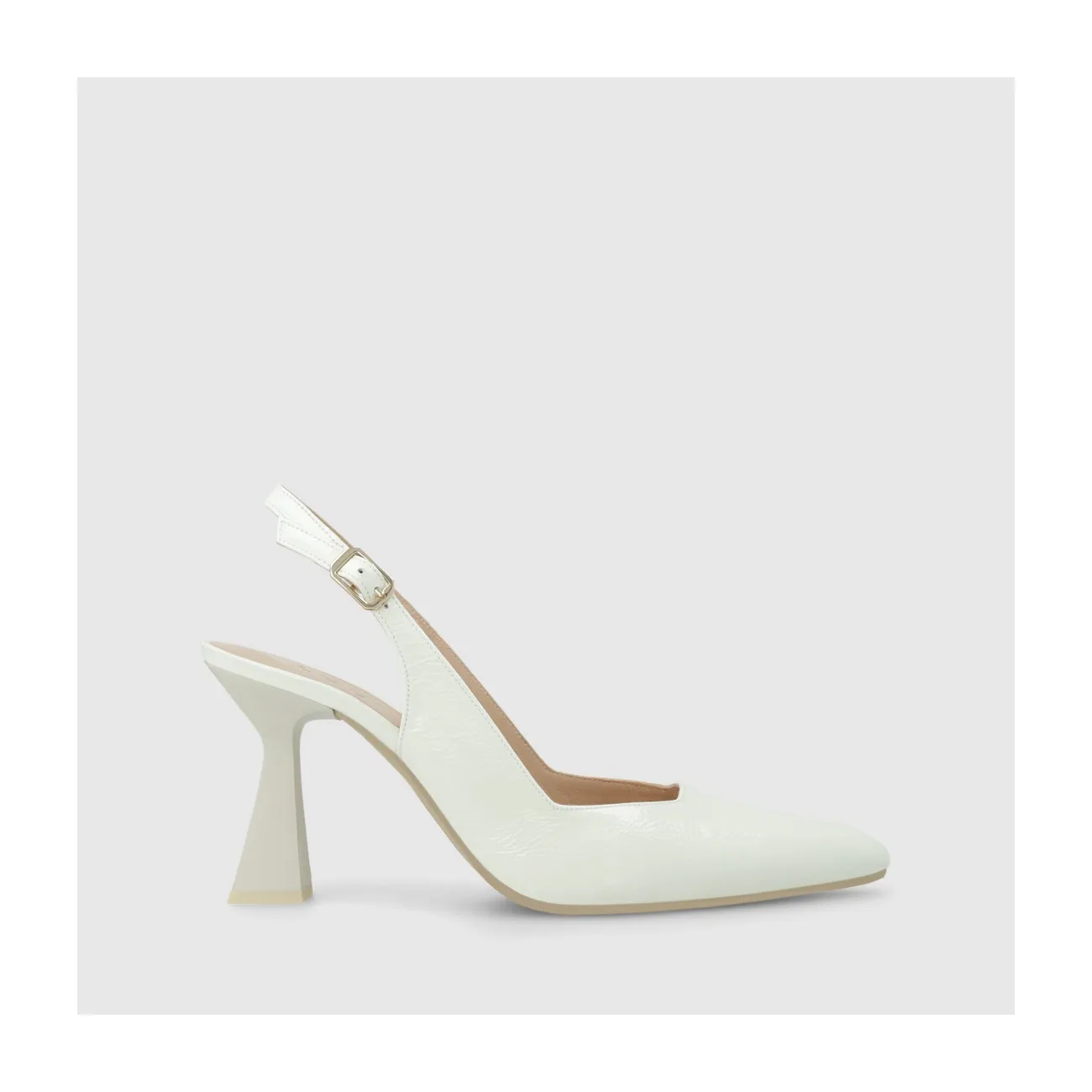 Escarpin slingback pour femme en cuir verni texturé blanc cassé.I LODI Chaussures pour femme online.