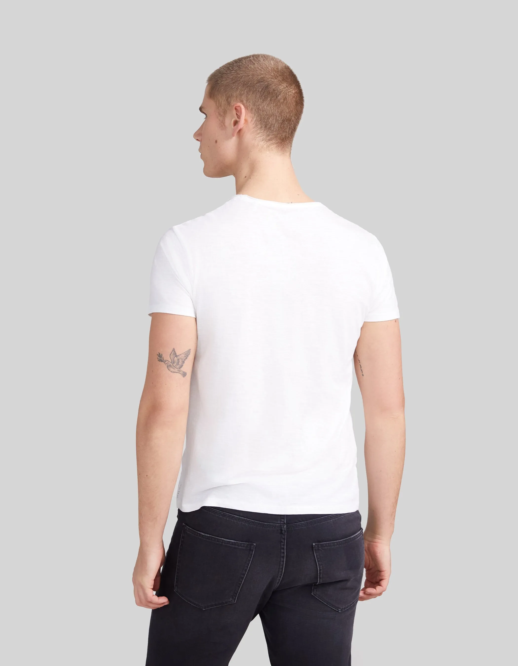 T-shirt L'Essentiel blanc col V Homme